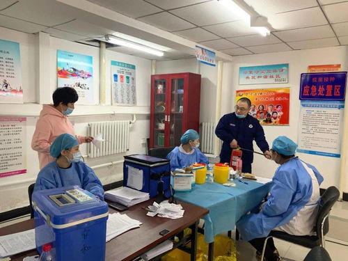 筑牢安全防線 道里大隊對定點醫(yī)院與疫苗接種點開展消防安全技術(shù)指導(dǎo)與培訓(xùn)